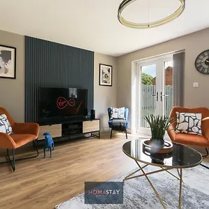  Holiday home Nomastay: Corporate & Family Near Hospital & United Kingdom